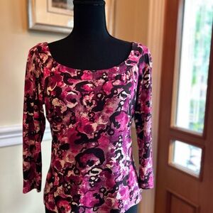 St. John Fuchsia Fitted Knit Top with 3/4 Sleeves